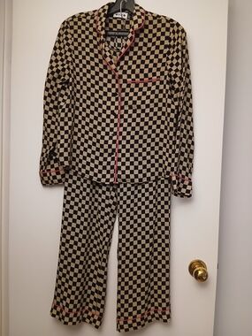 RIXO Black and Cream Checkerboard Pajama Set with Pink Trim